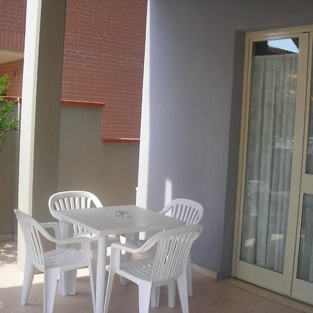 الشقق الفندقية مارينا دي غروسيتوفي  C.A.V. Residenza Prisco المظهر الخارجي الصورة